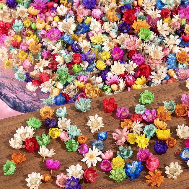 300 PCS Small Dried Flowers for Crafts - Mini Dried Flowers for Resin, Tiny Natural Real Dried Pressed Flowers Bulk for DIY Jewelry Earrings Epoxy Molds, Candles Soap Making