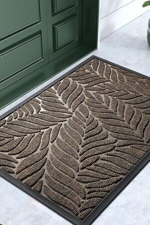 Yimobra Front Door Mat Outdoor Indoor 29.5x17 Welcome Mat Patio Porch Doormat Brown