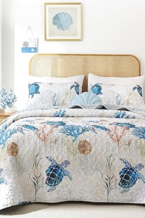 Coastal Quilts weigelia Reversible Soft Lightweight Bedding Set