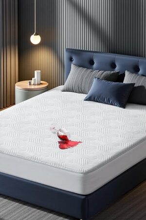 100% Waterproof Mattress Protector with High Resistance to Liquid, Breathable 3D Air Queen Mattress Protector, Ultra Soft Cooling Mattress Cover Hypoallergenic Quiet Bed Cover Fits 6"-21"