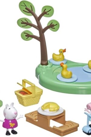 The Peppa Pig Peppa's Adventures Peppa's Picnic Playset, Preschool Toy with 2 Figures and 8 Accessories, for Ages 3 and Up