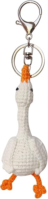 The ZIUGLIKAL Hand Crocheted White Goose Keychain Car Key Backpack Charm Key Ring Gift Couple's Model Birthday Halloween Gift (white goose)