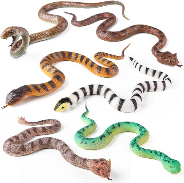 The EOIVSH 6pcs Fake Snakes - Realistic Rubber Snakes Keep Birds Away - Snake Toys Set with King Cobra, Rattlesnake etc - Great for Halloween Prank Props