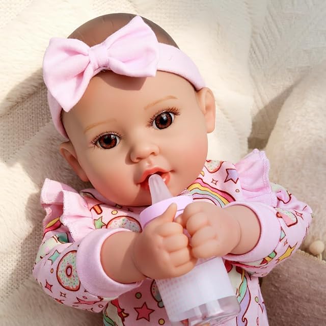 The Baby Dolls, 18 inches Large Realistic Cute Soft Body Baby Doll Real Life Baby Dolls Girl, with Bottles & Pacifier, Diapers and Bibs, Gift Idea for Ages 3+