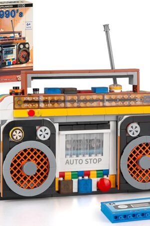 The Retro Radio Classic Series Building Blocks Set, Collectible Vintage Music Player Display Mini Model Kit, Creative Gift Toys for Adults Kids 8+ (554 Pieces)