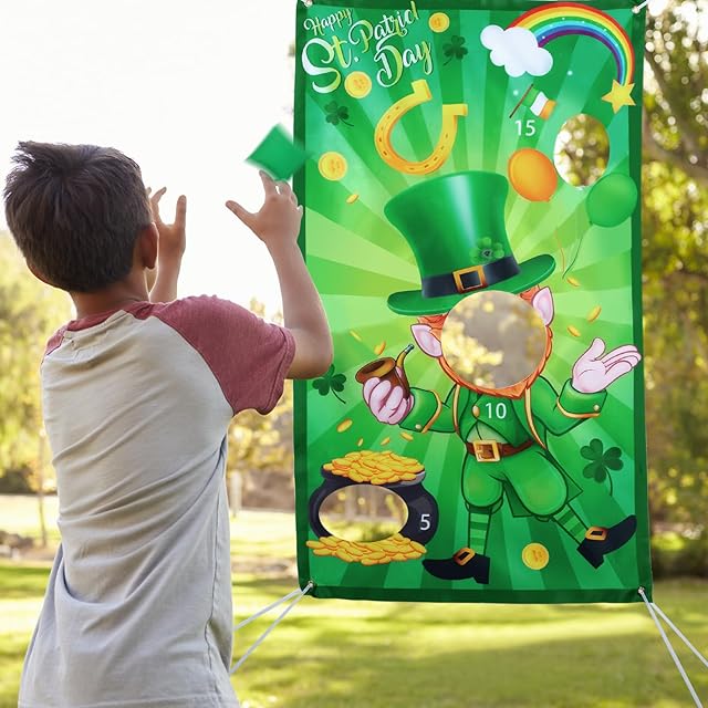 The Patriotic Bean Bag Toss Game Party Favor USA Fourth of July Hanging Toss Game Banner Photo Prop with 3 Bean Bags for Independence Day Supplies