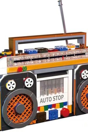 The Retro Radio Recorder Mini Building Blocks Brick Kits, Classic Retro Series, Collectible Radio Model Building Toys Set, Gift for Adults, Teens (554 Pieces)