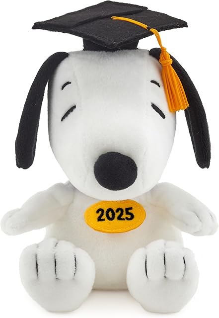 The Hallmark Peanuts 2025 Graduation Gift Card Holder, 6" (Graduate Snoopy, Year-Dated) for High School, College, Kindergarten